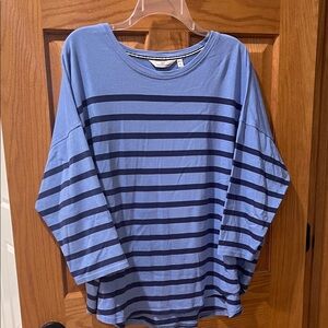 Vineyard Vines women XL striped pullover-3/4 length sleeves